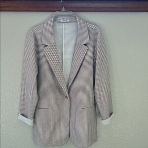 Maurices Beige and White Checked Blazer